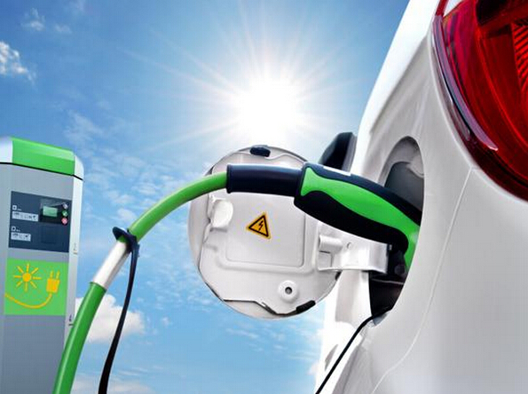 汽車行業(yè)新模式：電動化、網(wǎng)聯(lián)化，輕量化、共享化、終端化